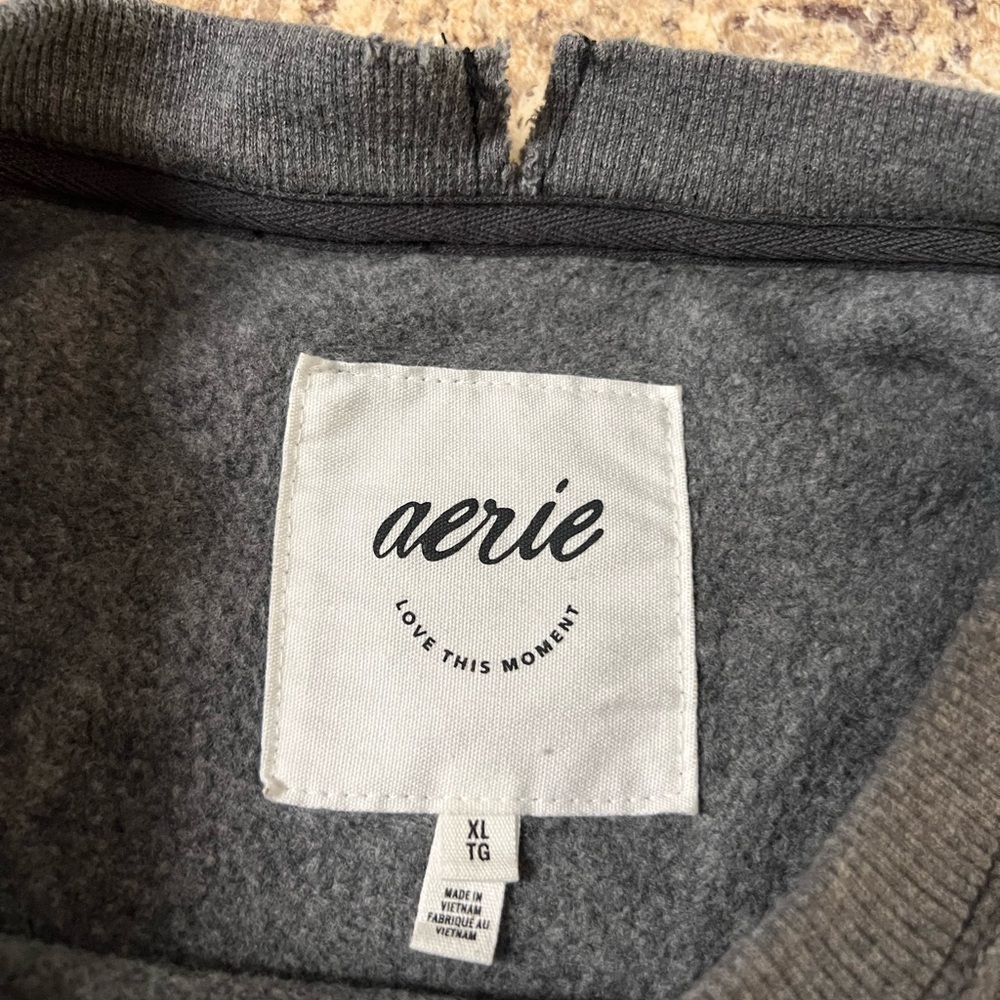 American Eagles Aerie Charcoal Crewneck terry sweatshirt Sweater - Picture 3 of 12
